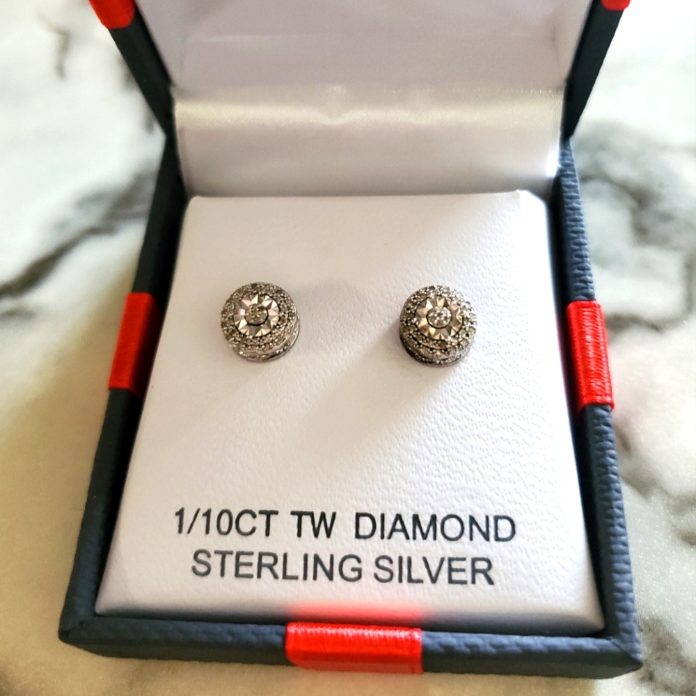 1/10ct Diamond Sterling Silver Stud Earrings (NWT)